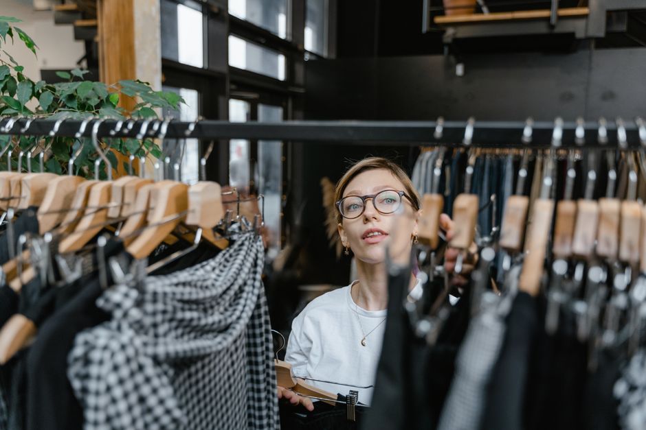 Capsule Wardrobe Systems That Actually Work