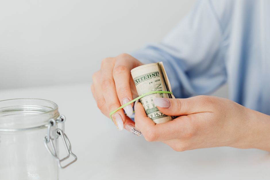 How to Save Money by Avoiding Disposable Product Pitfalls