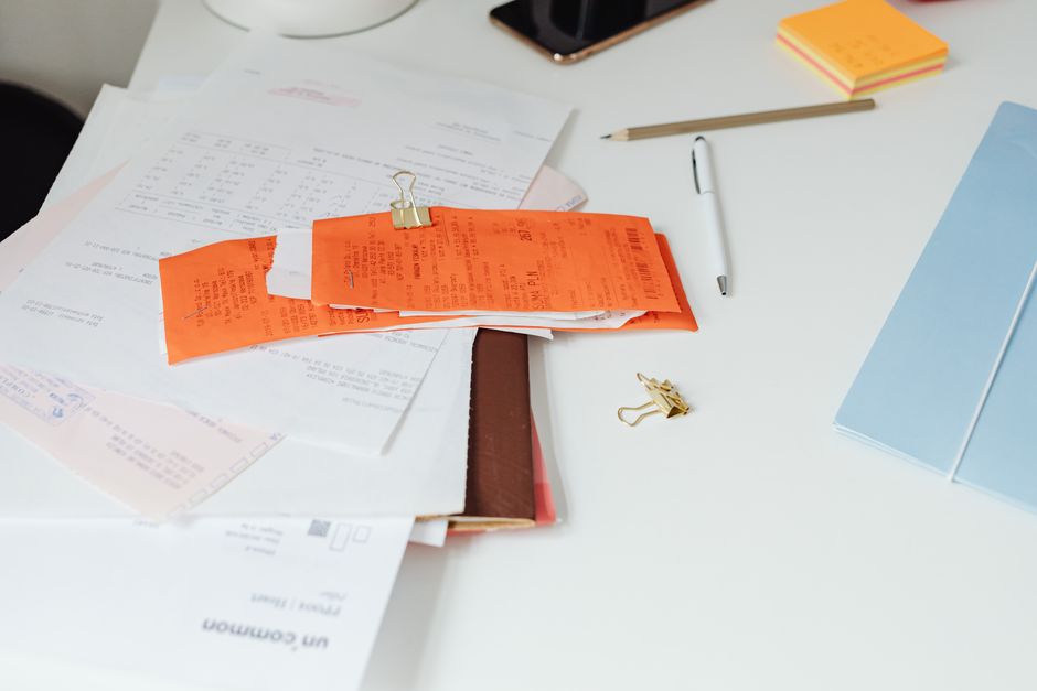 How to Organize a Desk on a Budget: Declutter, Define Zones, and Stop the Paper Pile-Up
