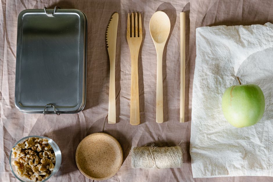 How to Host a Zero-Waste Kitchen Party: A Step-by-Step Guide