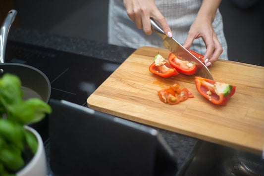 The Complete Guide to Knife Skills for Meal Prep: Efficiency, Safety, and Less Waste