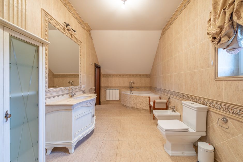 The Ultimate Deep Cleaning Guide for Bathroom Exhaust Fans: Preventing Mold and Improving Air Quality