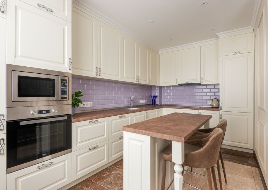 The Complete Guide to Oven and Range Cleaning Tools: What You Actually Need for a Spotless Kitchen