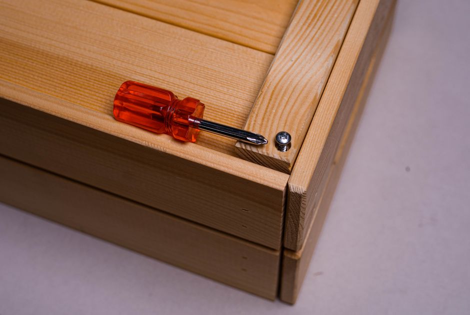 Why Furniture Fasteners Fail: Choosing Hardware That Matches the Joint