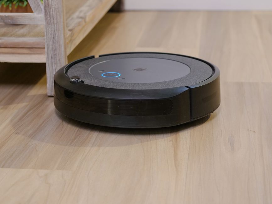 Natural Robot Vacuum Care: Green Cleaning Methods That Protect Your Bot