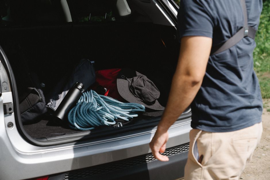 Car Trunk Organization on a Budget: Smart Storage Without Overspending