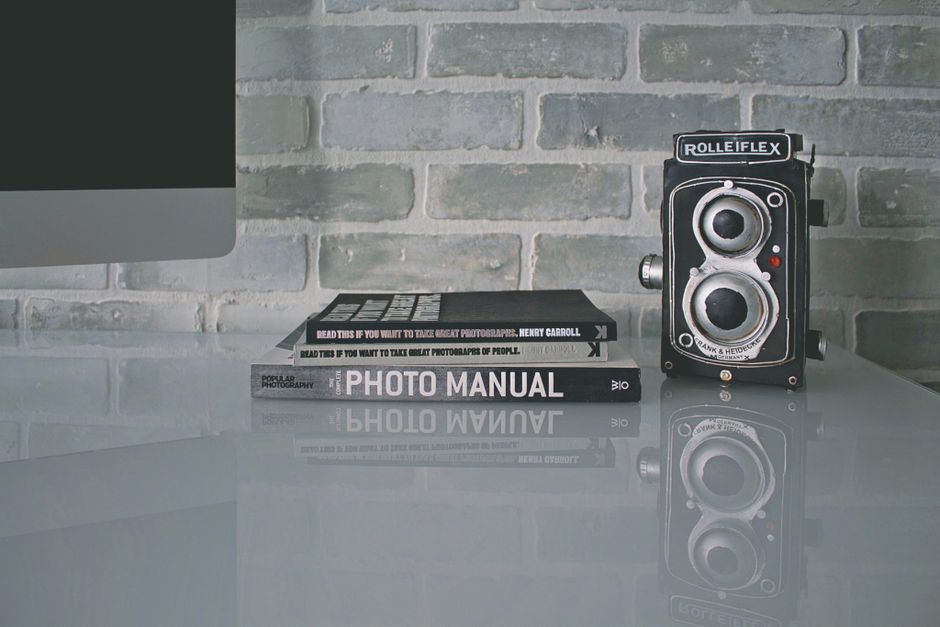 How to Hang a Heavy Mirror or Artwork Without Professional Help: A Complete Guide