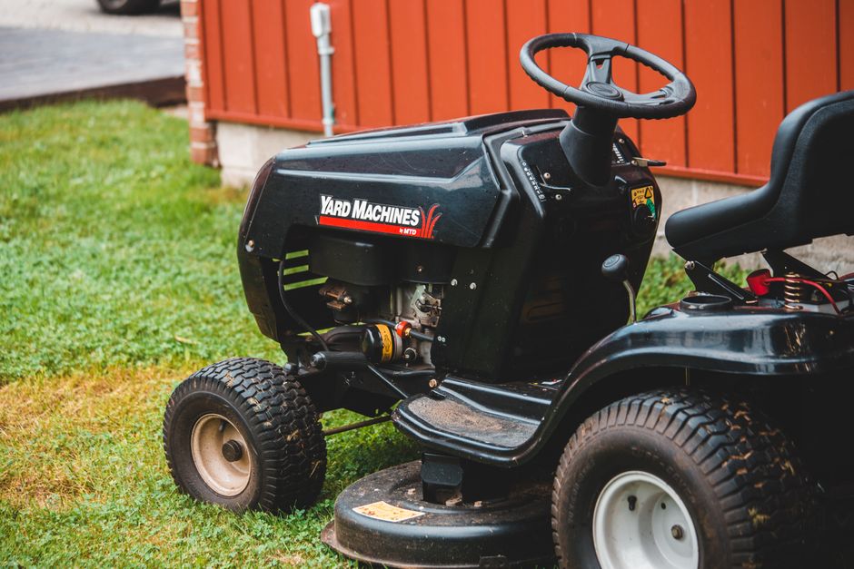 What Inverter and Variable-Speed Motors Actually Change in a Lawn Mower