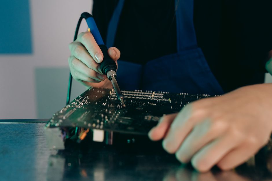 Stand Mixer Repair Guide: When to Fix, When to Replace, and How to Maintain