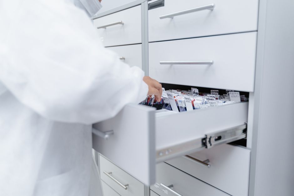 Deep Cabinet Storage: Why Easy Retrieval Beats Maximum Capacity