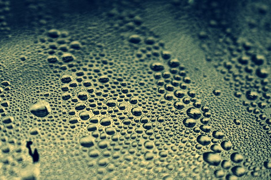 Why Vapor Barriers and Moisture Control Layers Are Chosen by Function, Not by Thickness