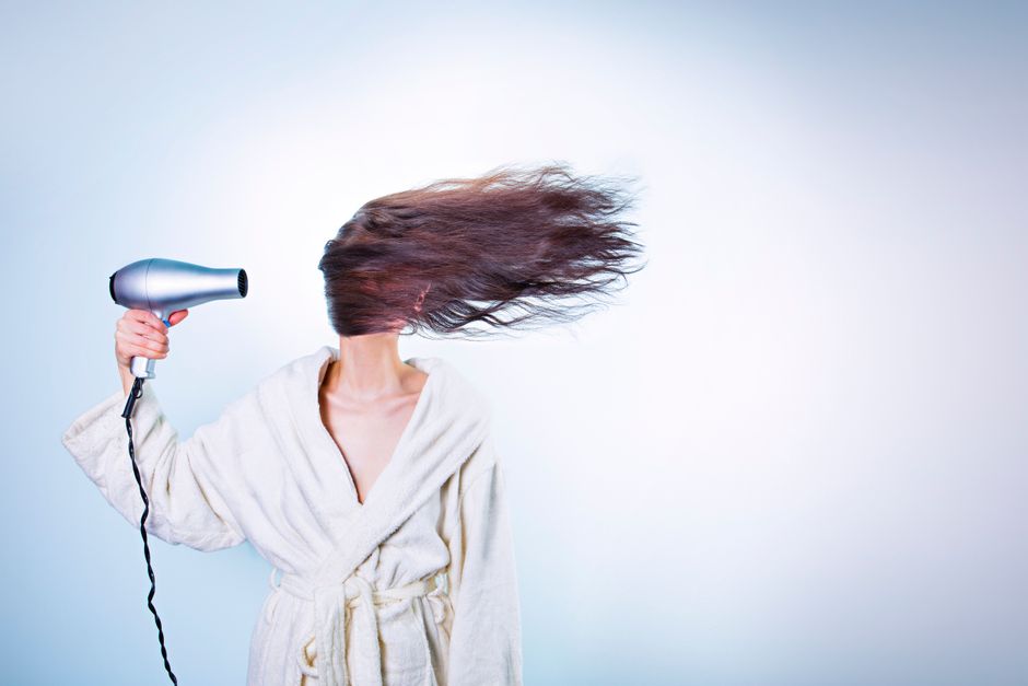 What Usually Wears Out First in a Hair Dryer, and What That Reveals About Daily Use